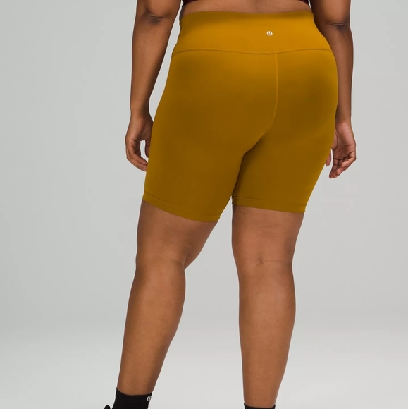 Lululemon Wunder Train High-Rise Short 8" - Picture 3 of 10